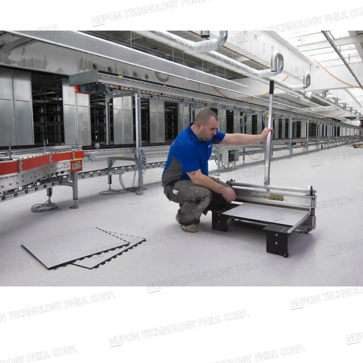 Interlocking ESD Tile Flooring - Image 3
